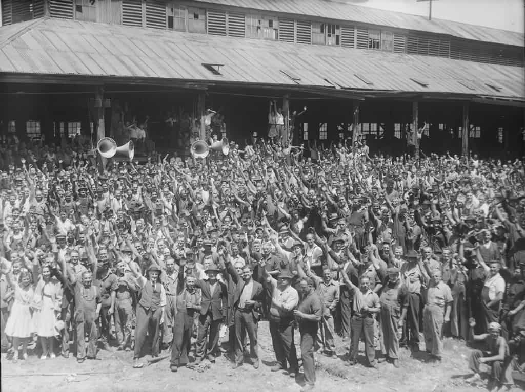 1898